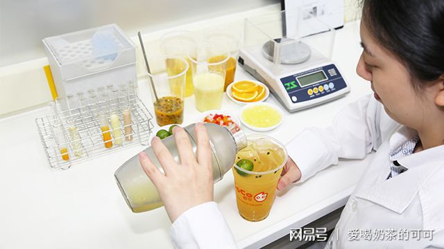 TVT体育app下载coco奶茶的五大优势助你腾飞(图3)